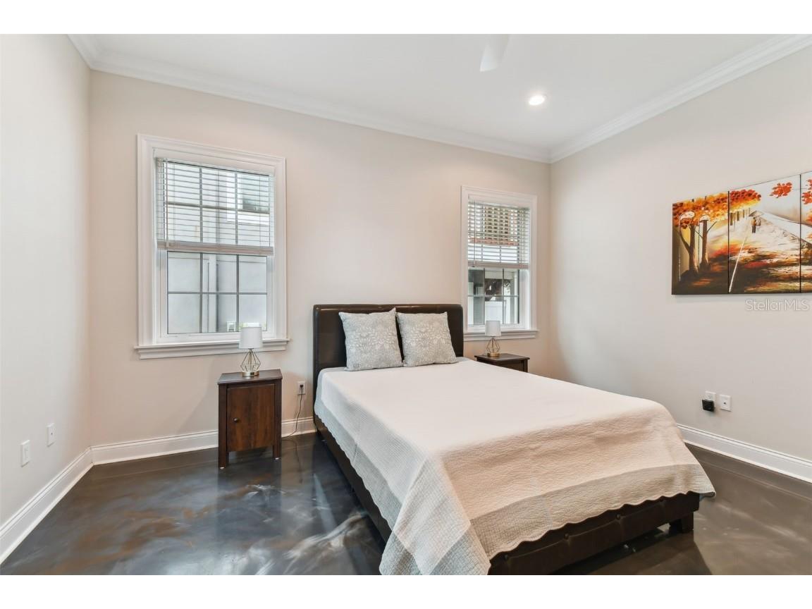 2620 3rd Avenue S Saint Petersburg FL 33712 TB8410958 image19