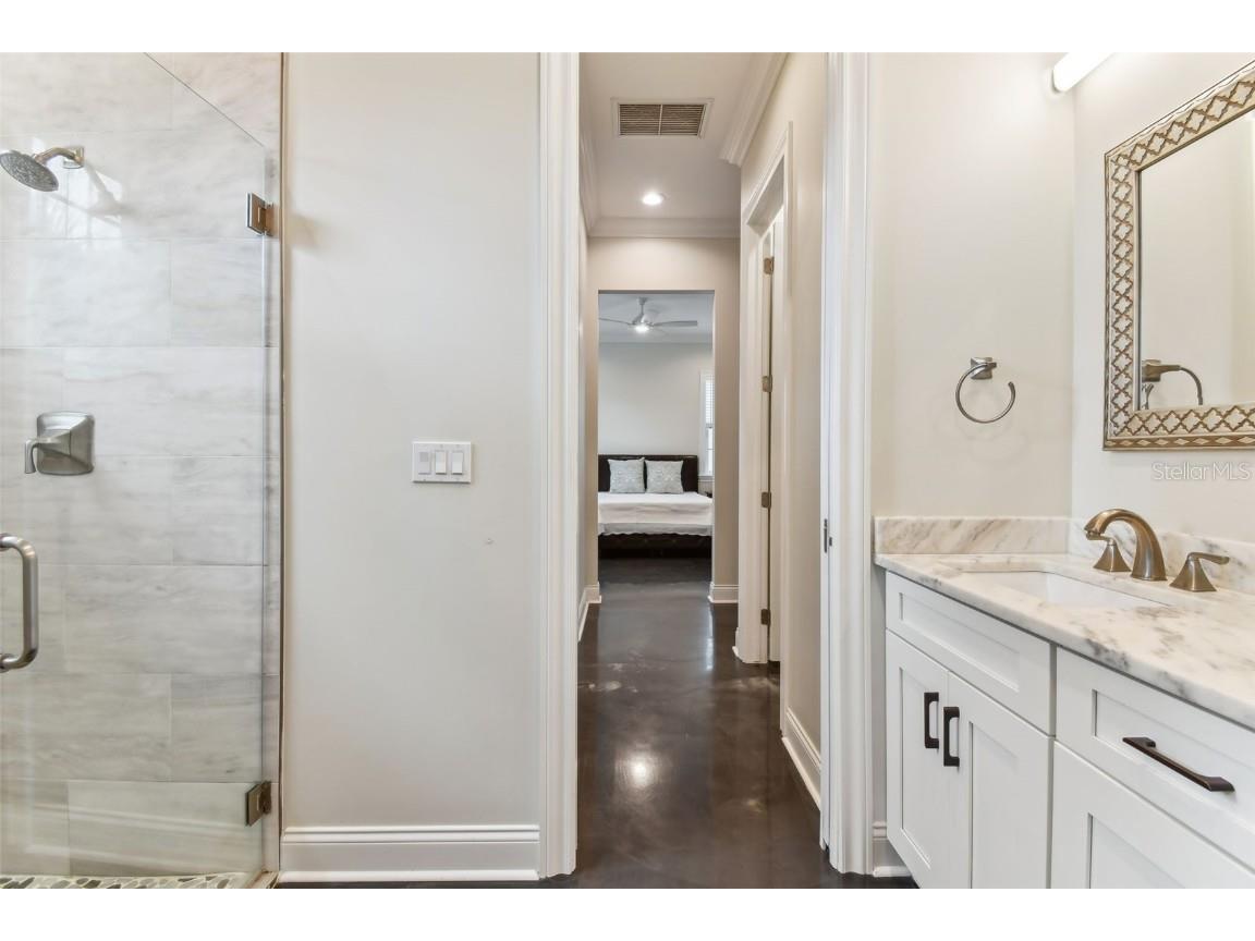 2620 3rd Avenue S Saint Petersburg FL 33712 TB8410958 image20