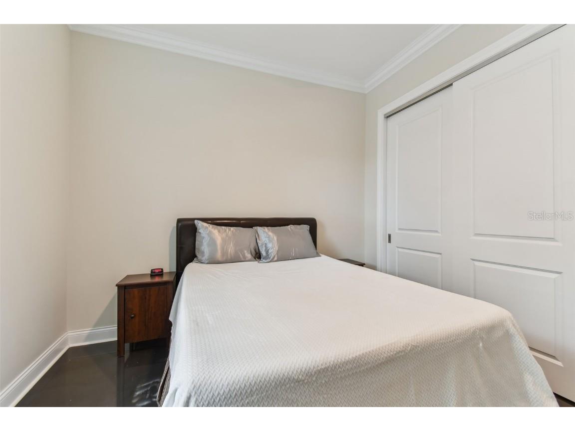 2620 3rd Avenue S Saint Petersburg FL 33712 TB8410958 image26