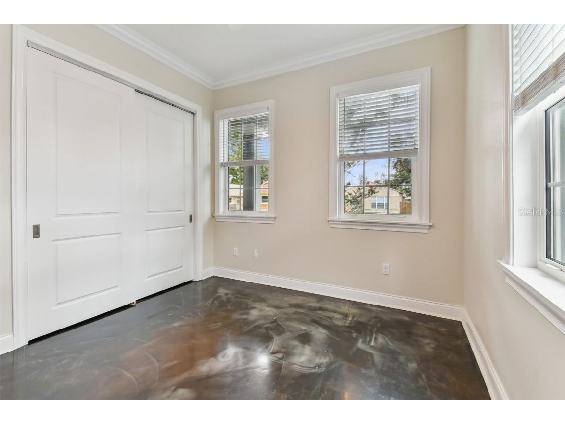 2620 3rd Avenue S Saint Petersburg FL 33712 TB8410958 image29