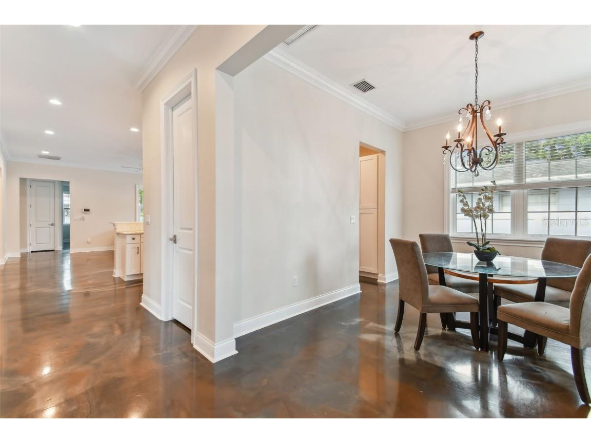 2620 3rd Avenue S Saint Petersburg FL 33712 TB8410958 image3