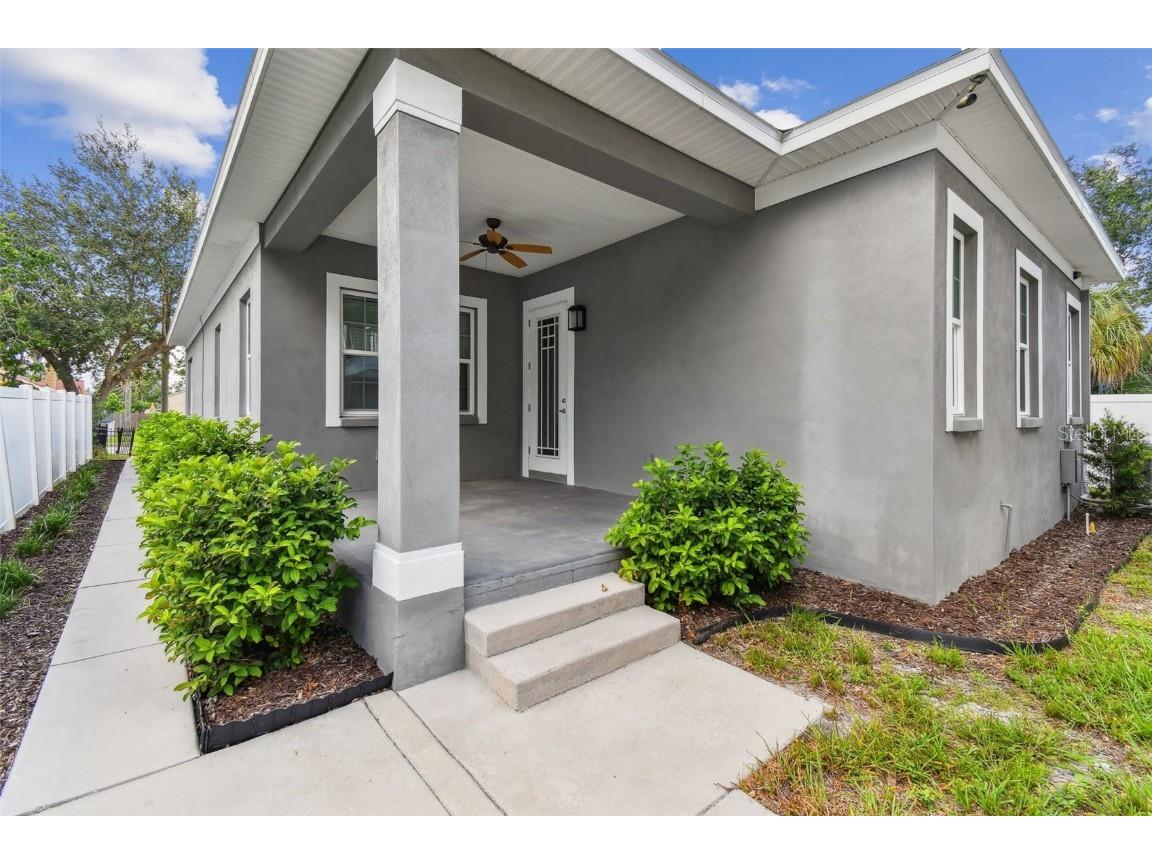 2620 3rd Avenue S Saint Petersburg FL 33712 TB8410958 image31