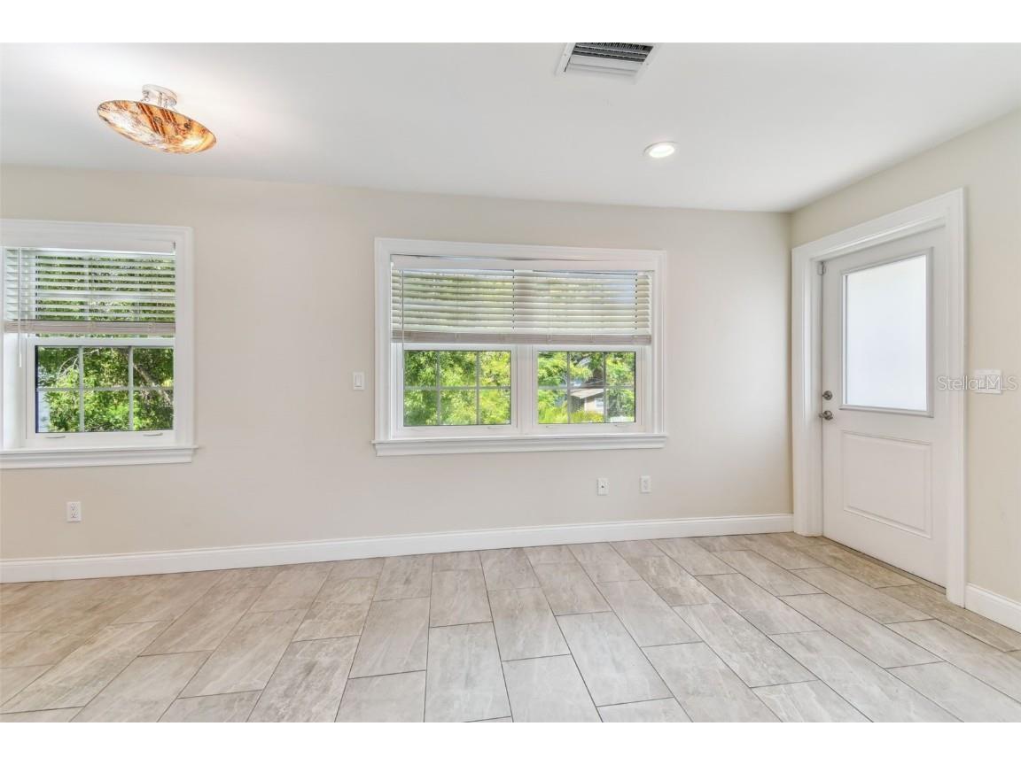 2620 3rd Avenue S Saint Petersburg FL 33712 TB8410958 image39