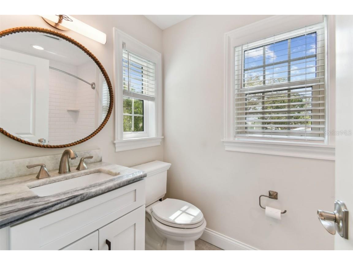 2620 3rd Avenue S Saint Petersburg FL 33712 TB8410958 image48