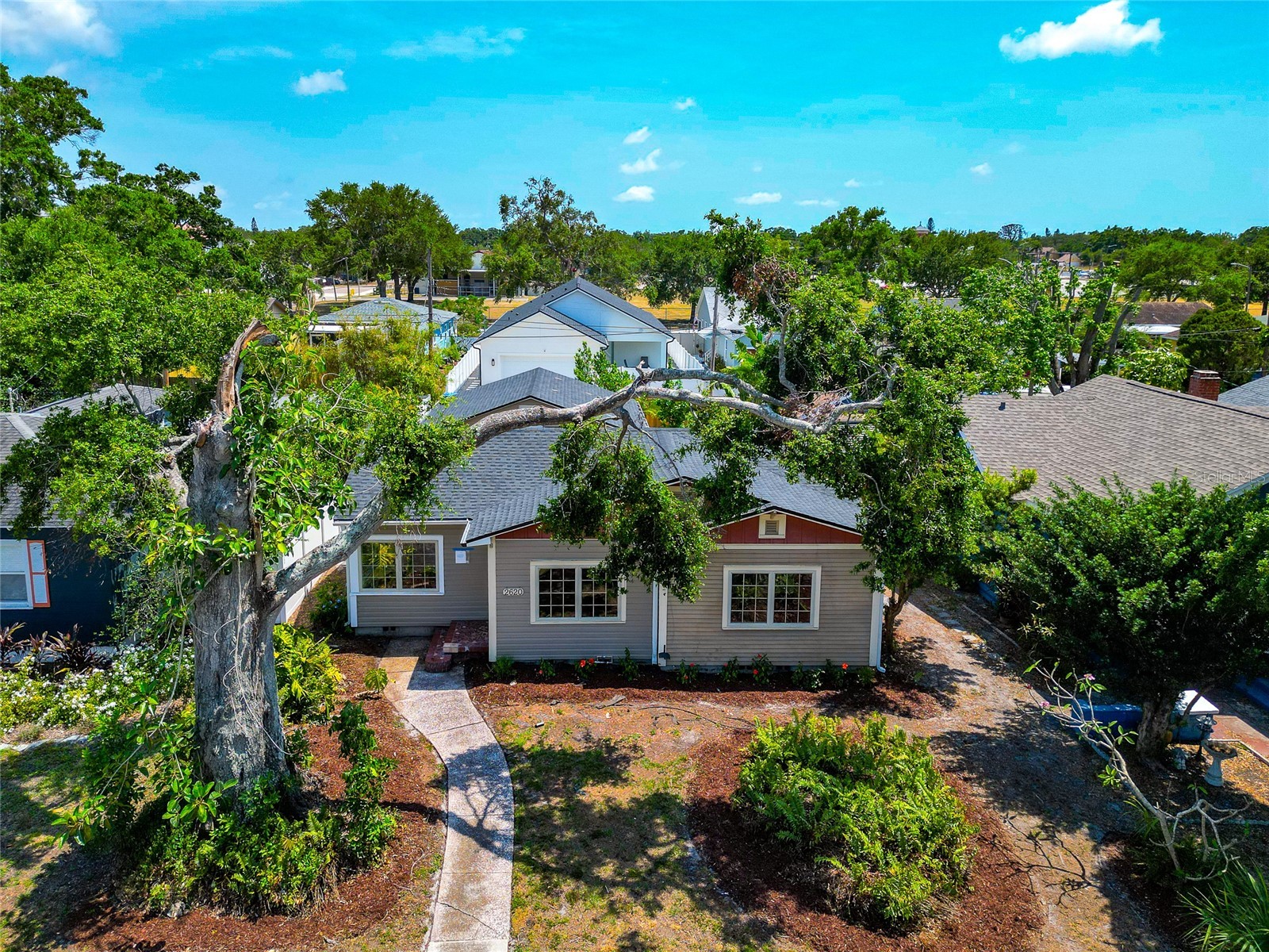 2620 8th Avenue N Saint Petersburg FL 33713 A4652208 image1