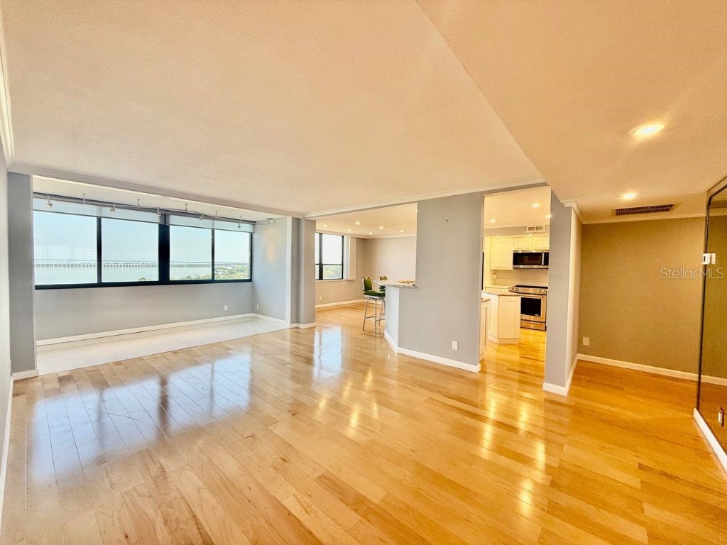 2620 Cove Cay Drive #1001 Clearwater FL 33760 TB8449602 image5