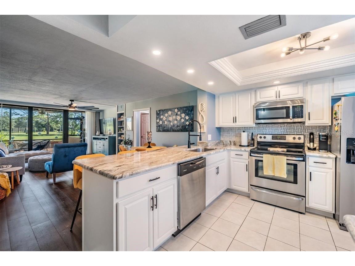 2620 Cove Cay Drive #107 Clearwater FL 33760 - TAMPA BAY TB8437331 image12