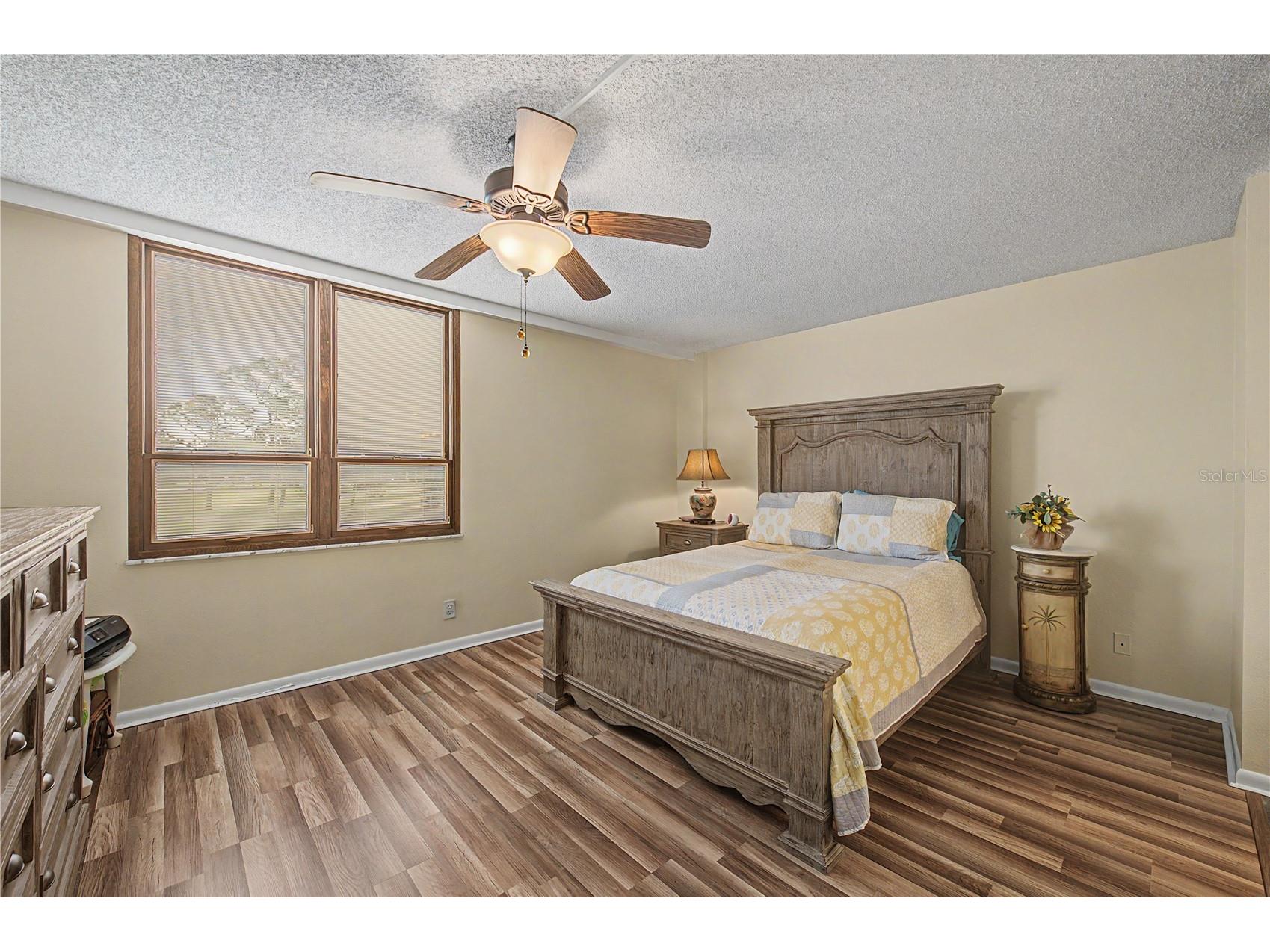 2620 Cove Cay Drive #207 Clearwater FL 33760 - TAMPA BAY AND GOLF COURSE POND TB8516369 image21