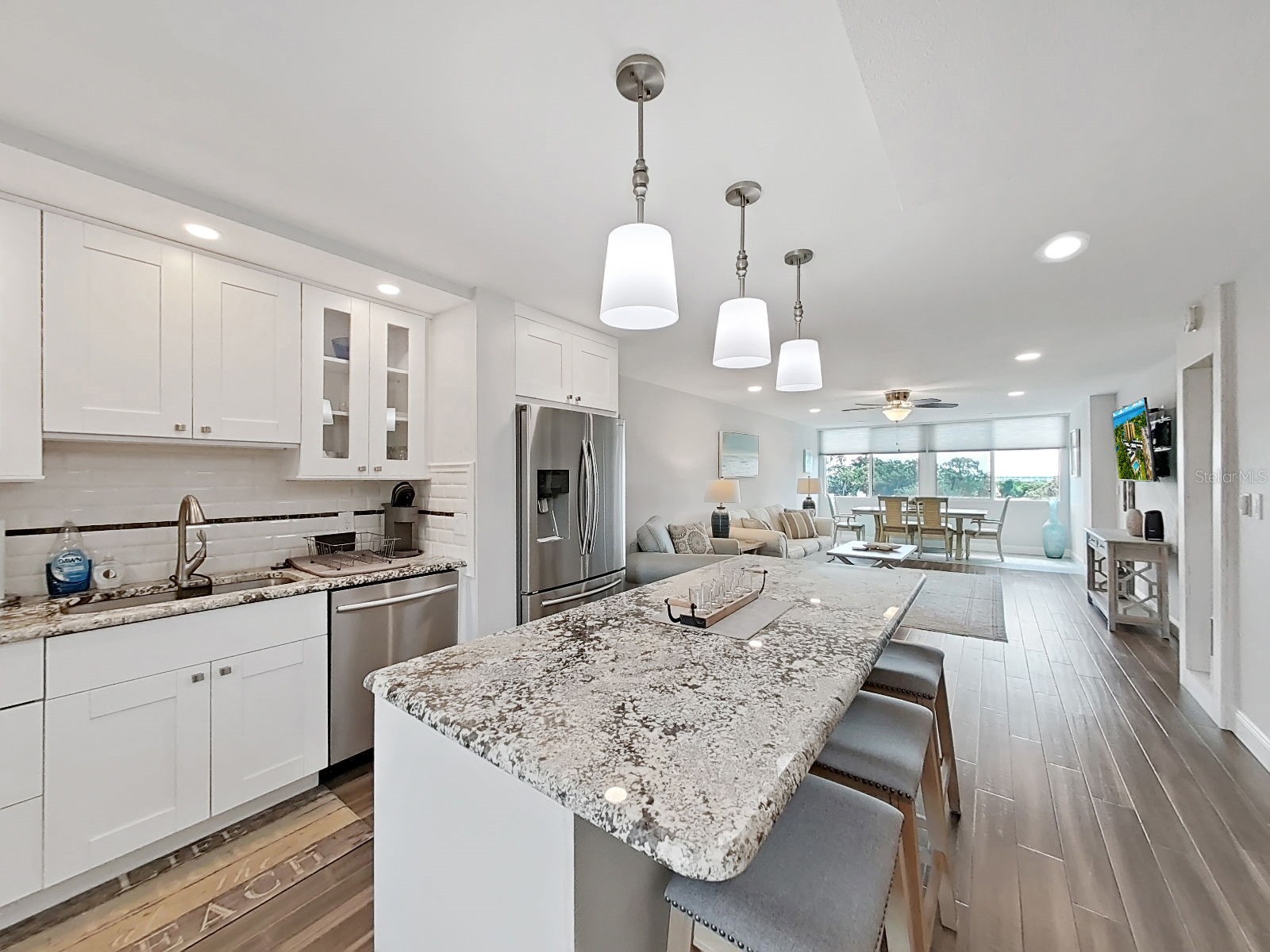2620 Cove Cay Drive #403 Clearwater FL 33760 - OLD TAMPA BAY TB8516619 image4