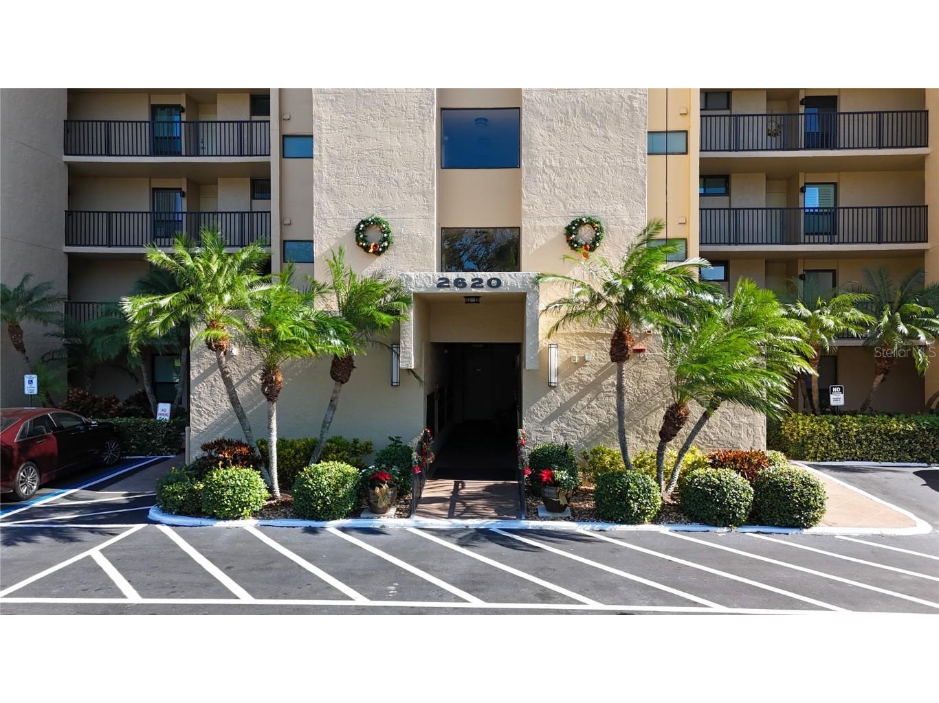 2620 Cove Cay Drive #502 Clearwater FL 33760 - TAMPA BAY TB8454703 image2