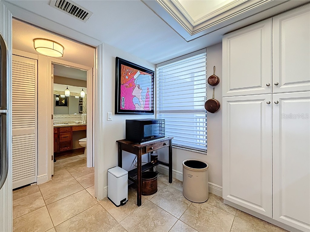 2620 Cove Cay Drive #502 Clearwater FL 33760 - TAMPA BAY TB8454703 image9