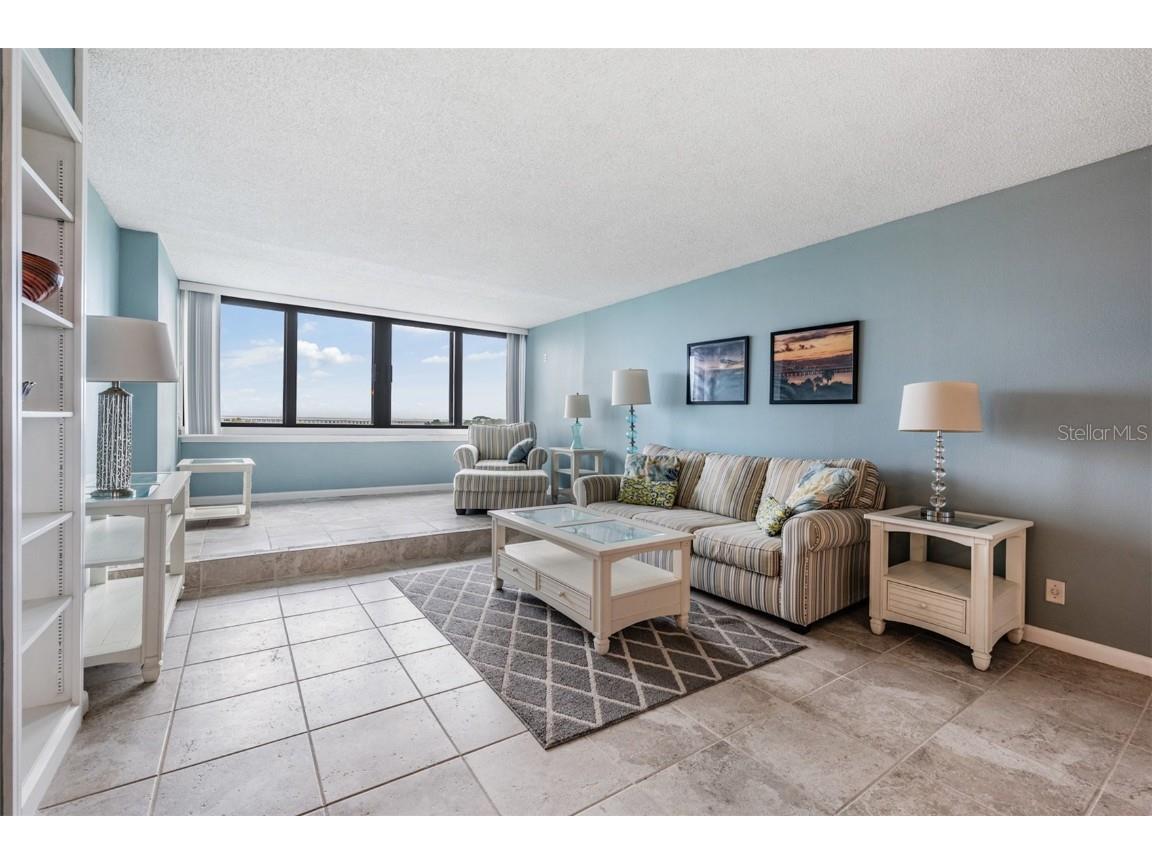 2620 Cove Cay Drive #601 Clearwater FL 33760 - TAMPA BAY AND GOLF COURSE POND TB8454500 image11