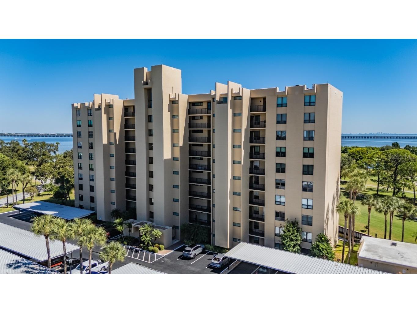 2620 Cove Cay Drive #601 Clearwater FL 33760 - TAMPA BAY AND GOLF COURSE POND TB8454500 image28