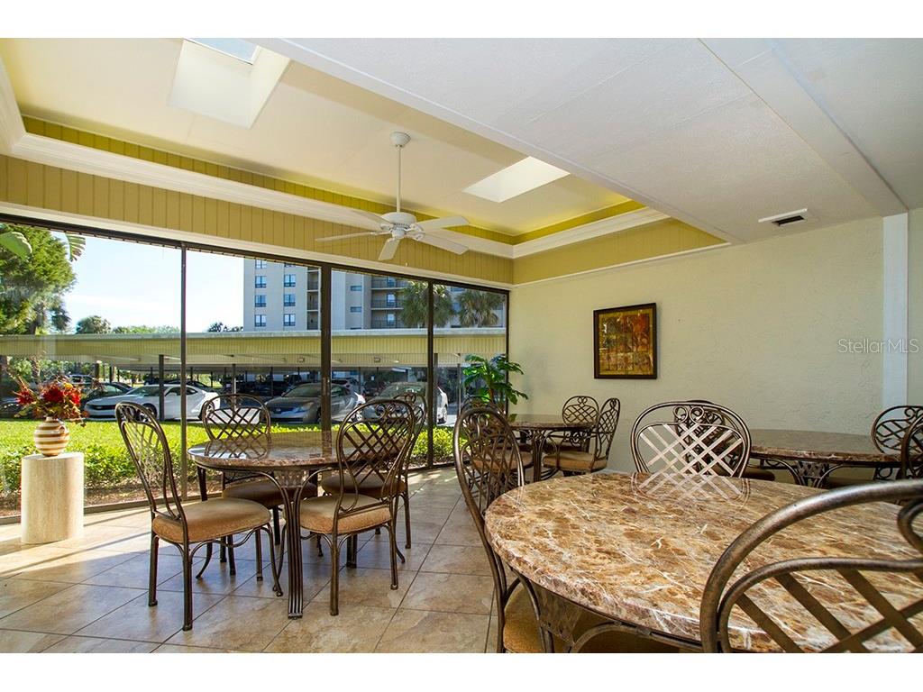 2620 Cove Cay Drive #601 Clearwater FL 33760 - TAMPA BAY AND GOLF COURSE POND TB8454500 image45
