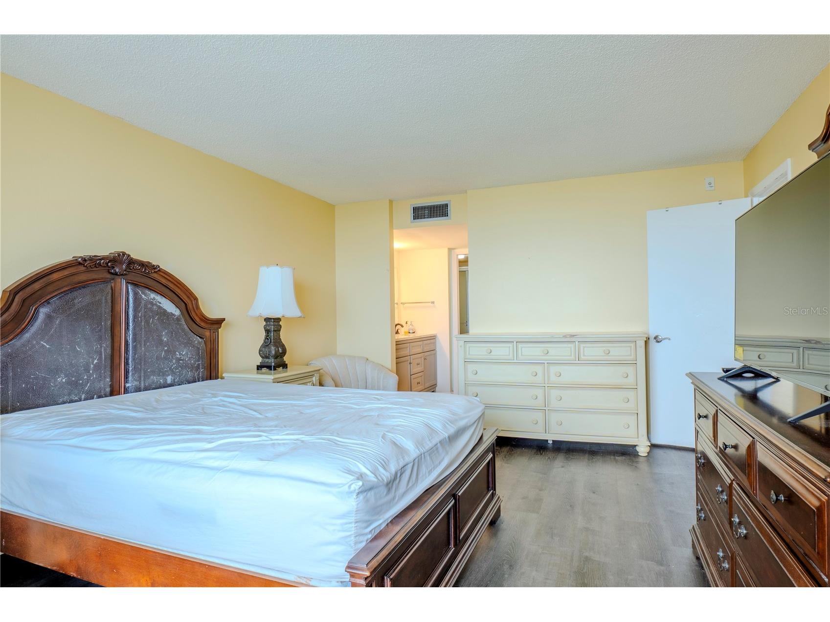 2620 Cove Cay Drive #802 Clearwater FL 33760 TB8508562 image14