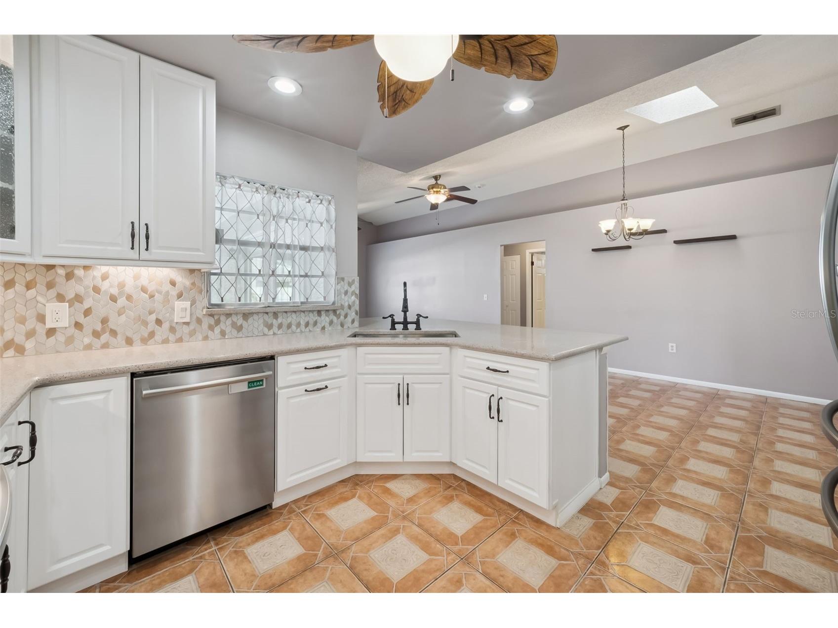2620 E Dorchester Dr Deltona FL 32738 O6413424 image14