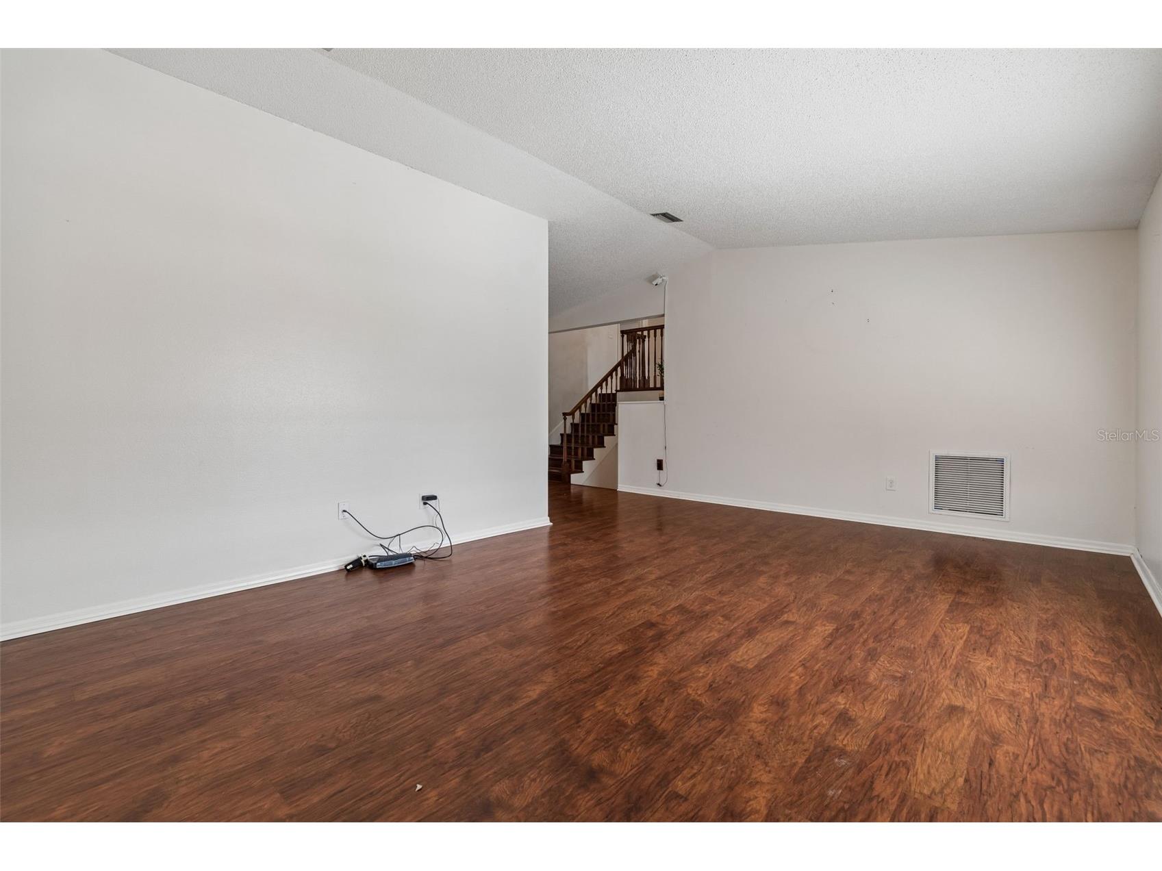 2620 Giant Place Seffner FL 33584 TB8503775 image10