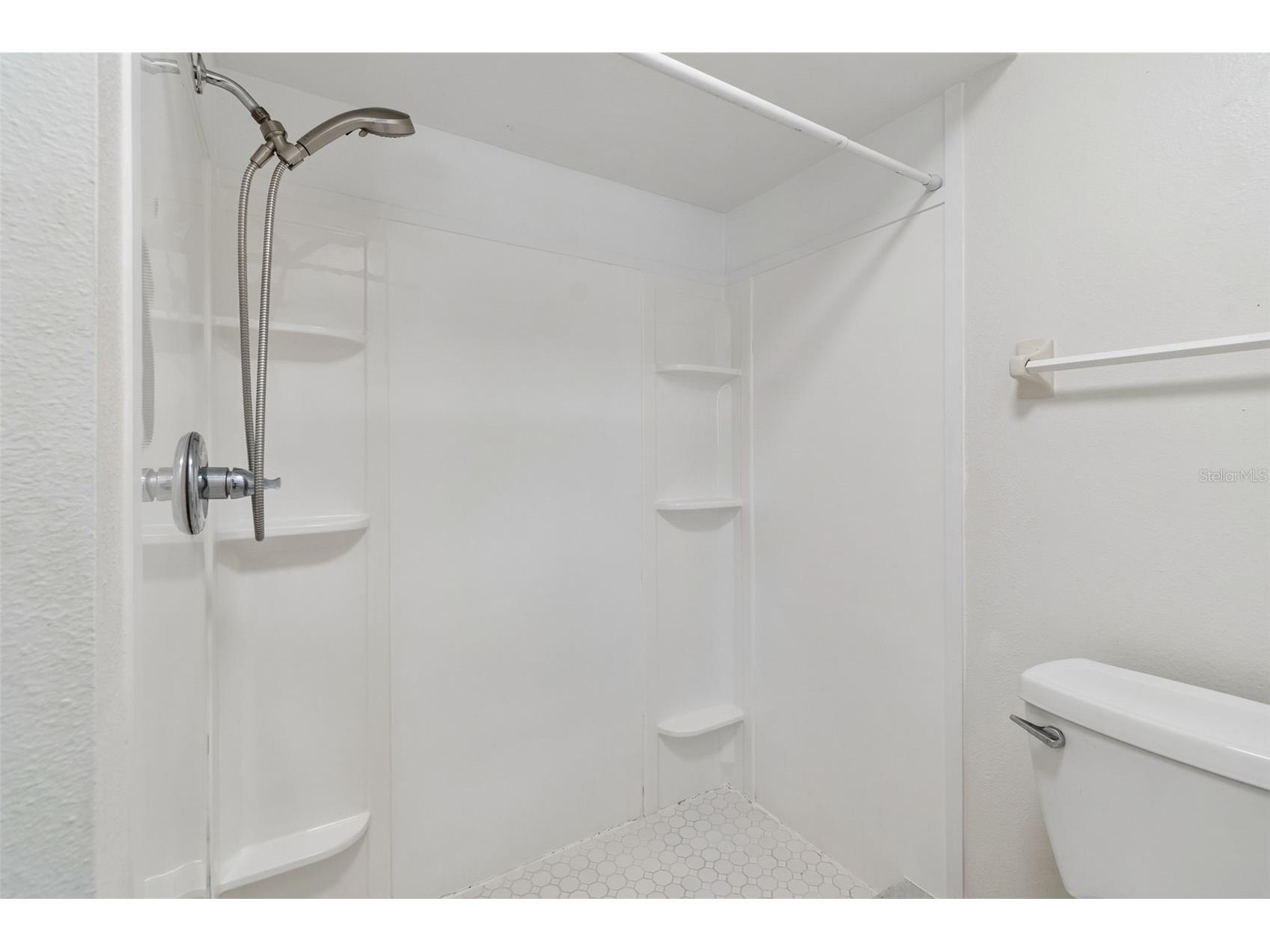 2620 Giant Place Seffner FL 33584 TB8503775 image37