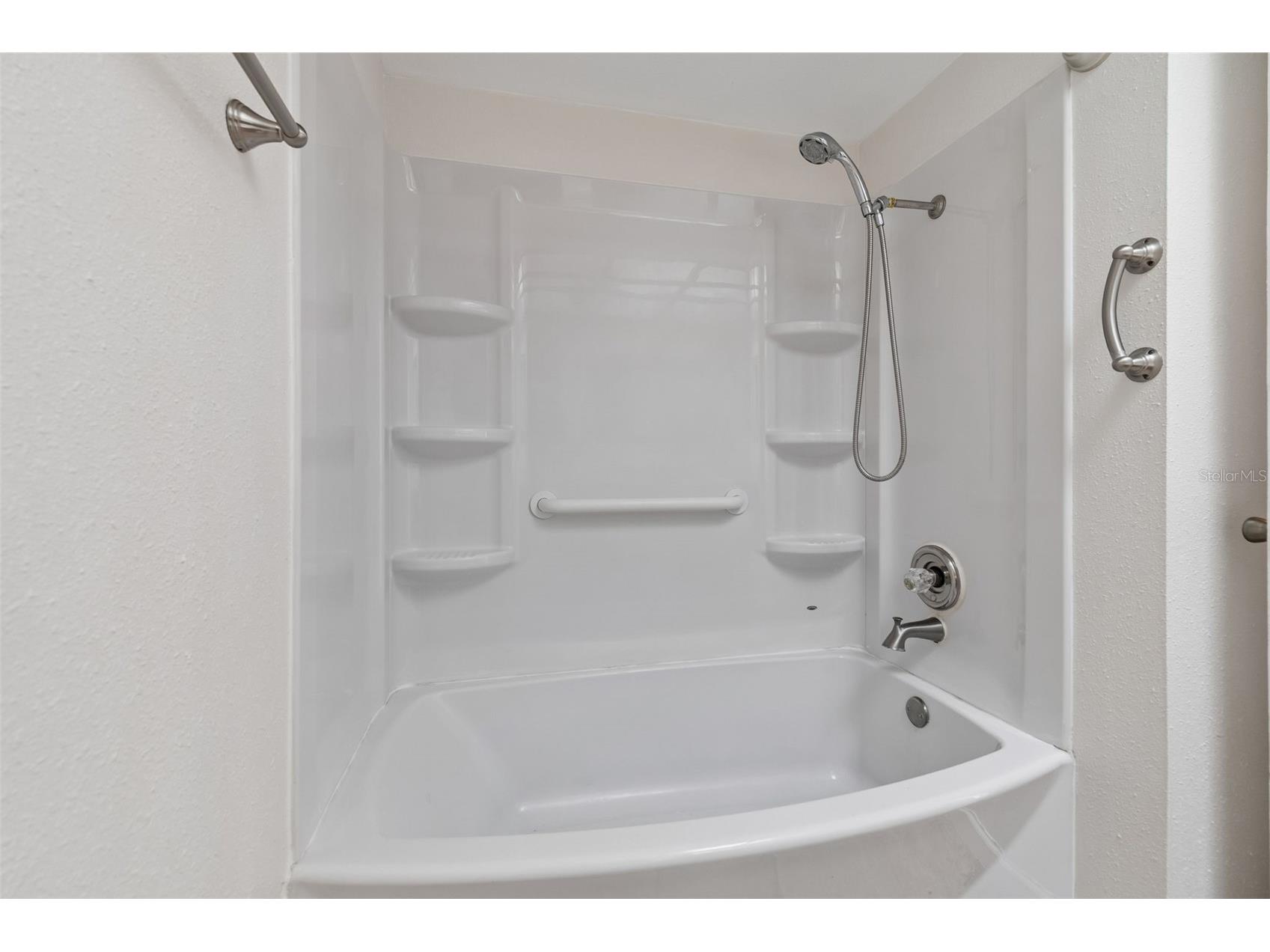 2620 Giant Place Seffner FL 33584 TB8503775 image46