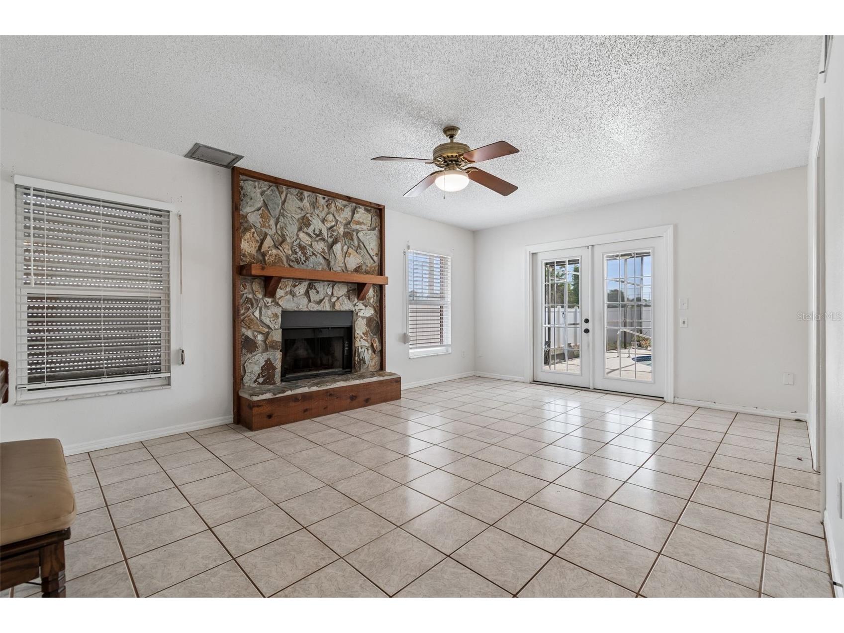 2620 Giant Place Seffner FL 33584 TB8503775 image51