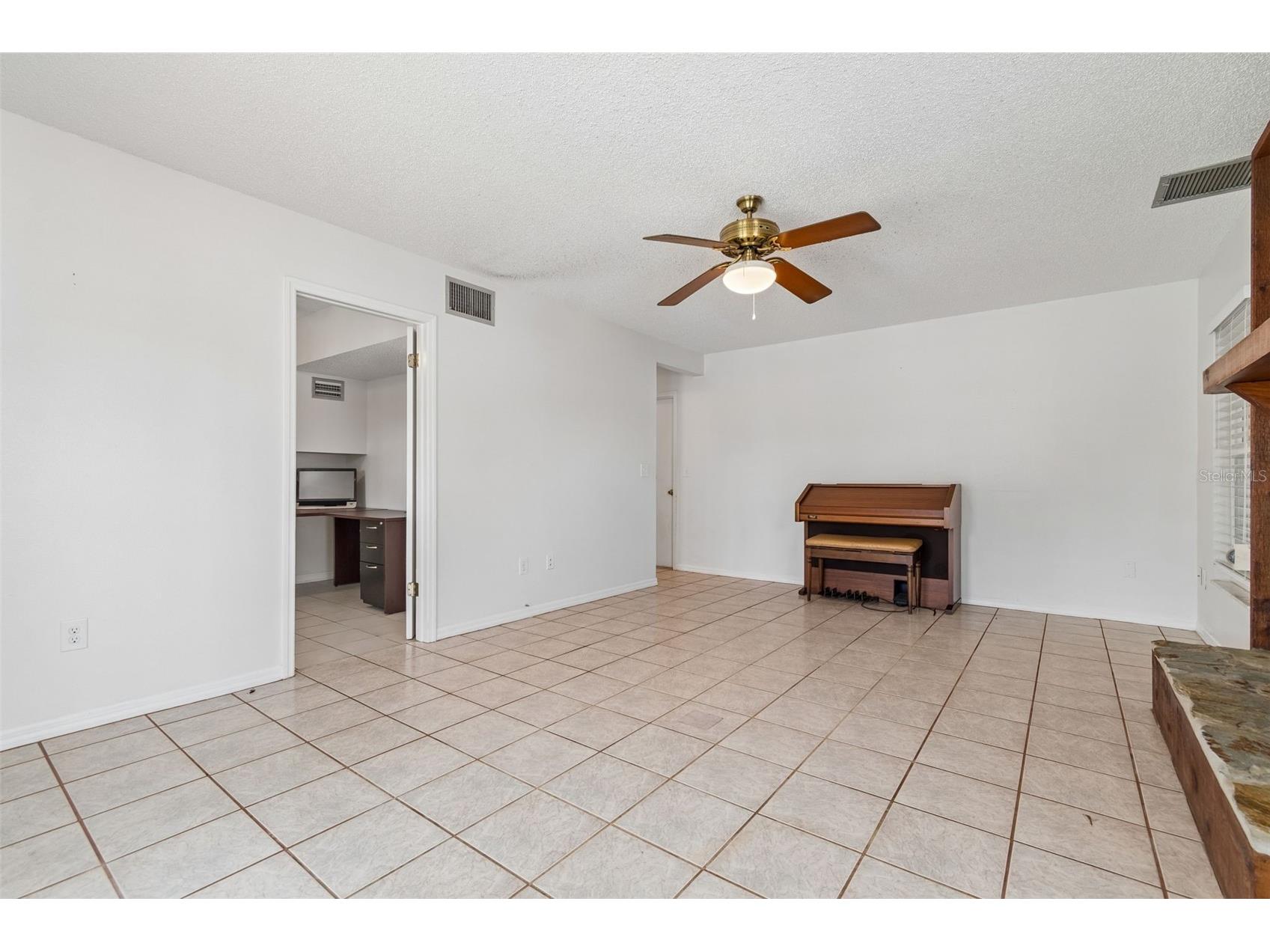 2620 Giant Place Seffner FL 33584 TB8503775 image55