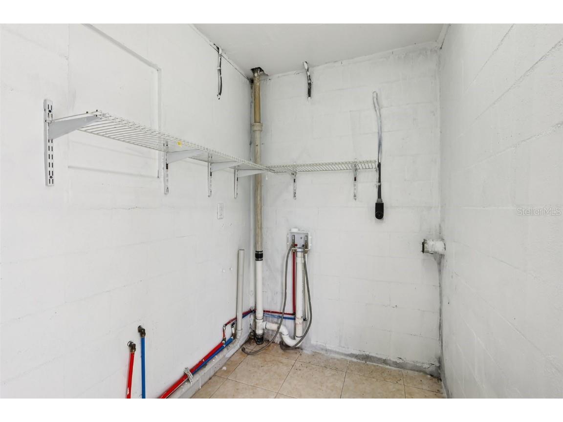 2620 Hawthorne Street Orlando FL 32806 O6348576 image26