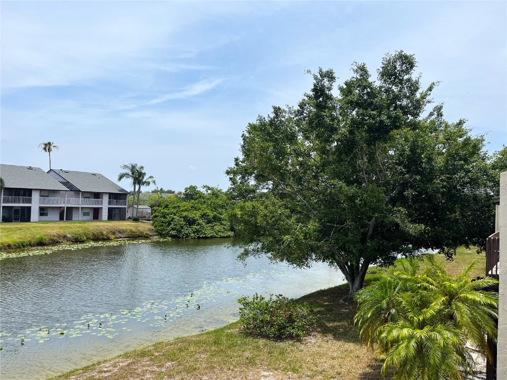 2620 Hidden Lake Drive N #D Sarasota FL 34237 C7492850 image1