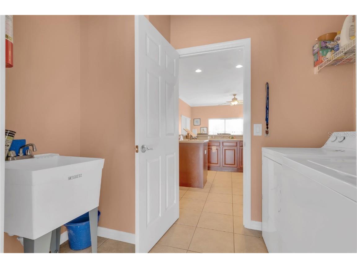 2620 Meadow View Court Kissimmee FL 34746 R4910195 image23