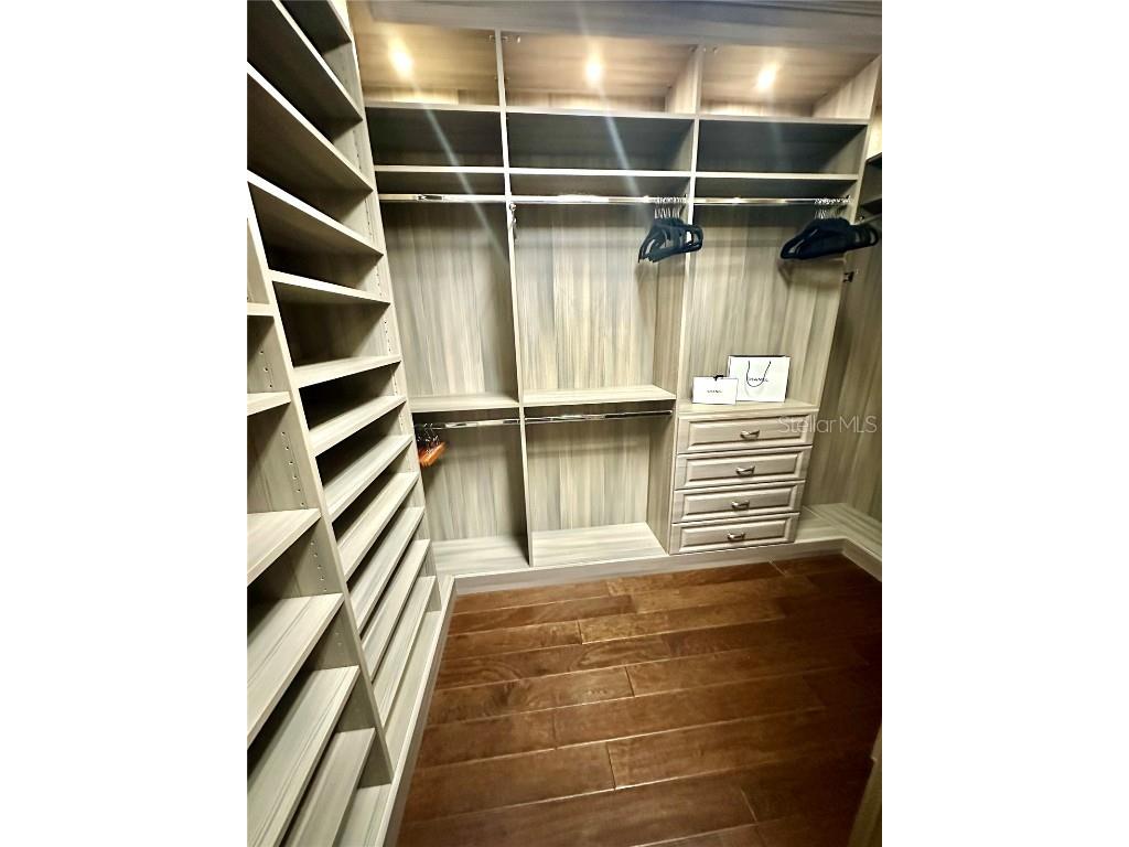 2620 Milford Berry Lane Tampa FL 33618 TB8439419 image35