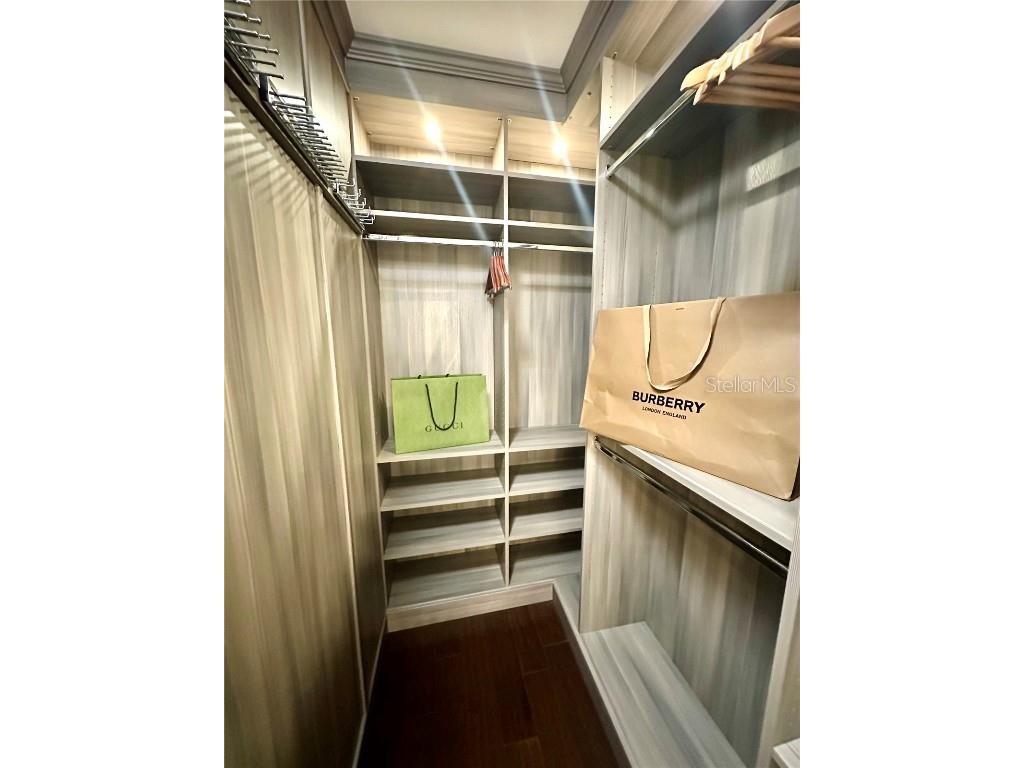 2620 Milford Berry Lane Tampa FL 33618 TB8439419 image38