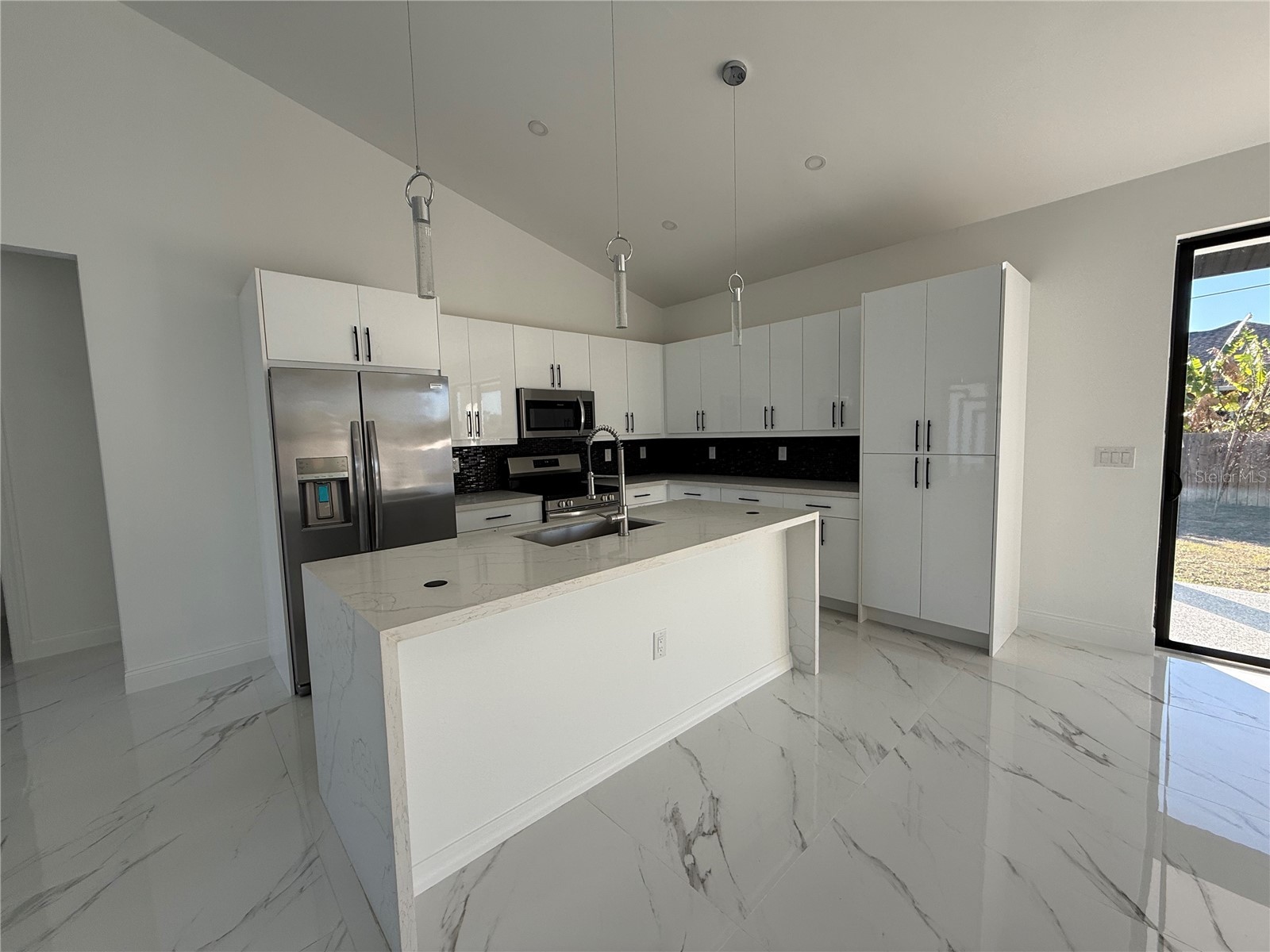 2620 NE 22nd Avenue Cape Coral FL 33909 O6375538 image5