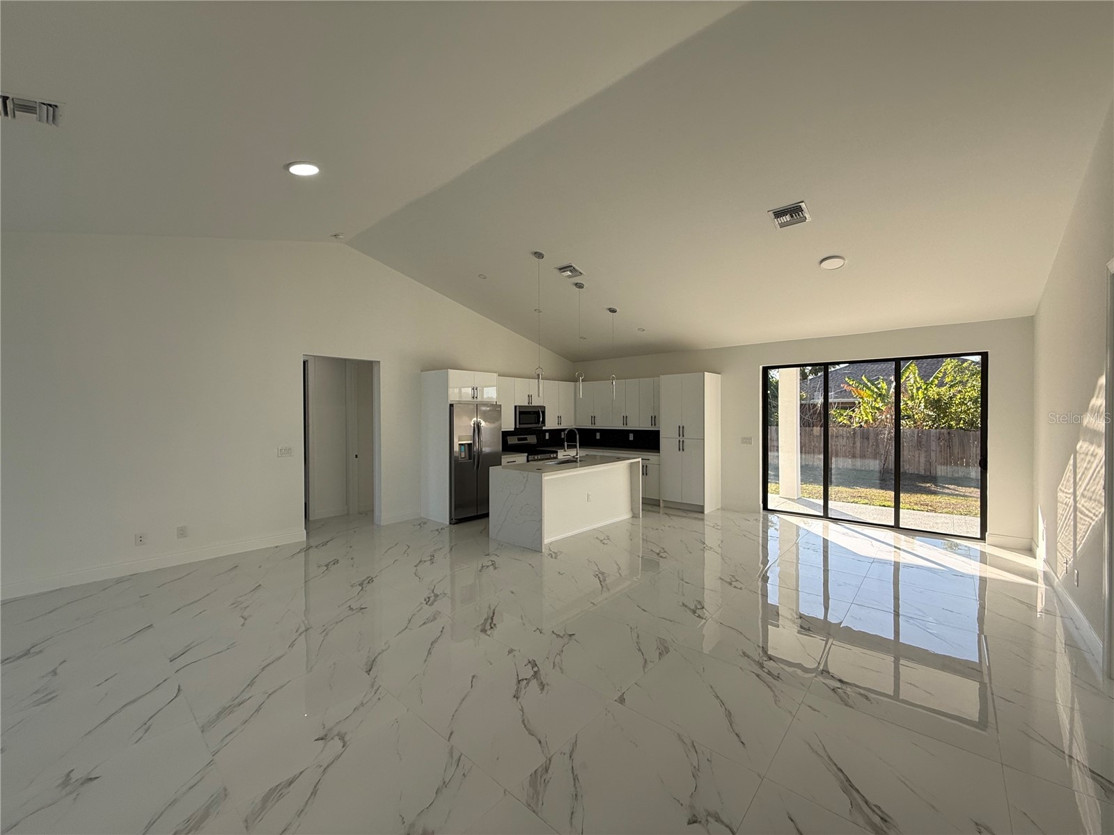 2620 NE 22nd Avenue Cape Coral FL 33909 O6375538 image7