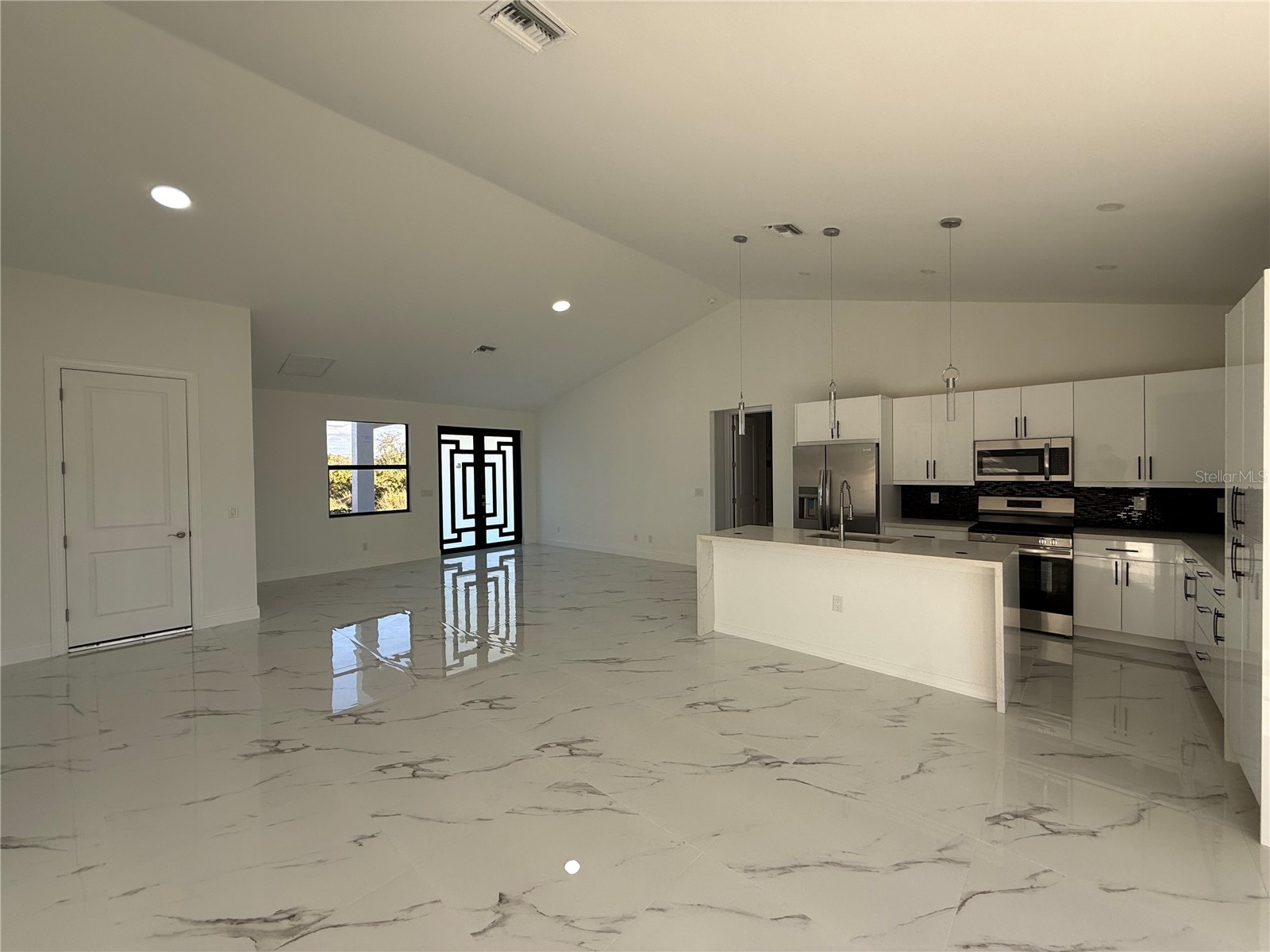 2620 NE 22nd Avenue Cape Coral FL 33909 O6375538 image8