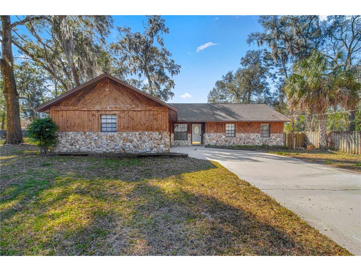 2620 NE 46th Street Ocala FL 34479 OM672954 image1
