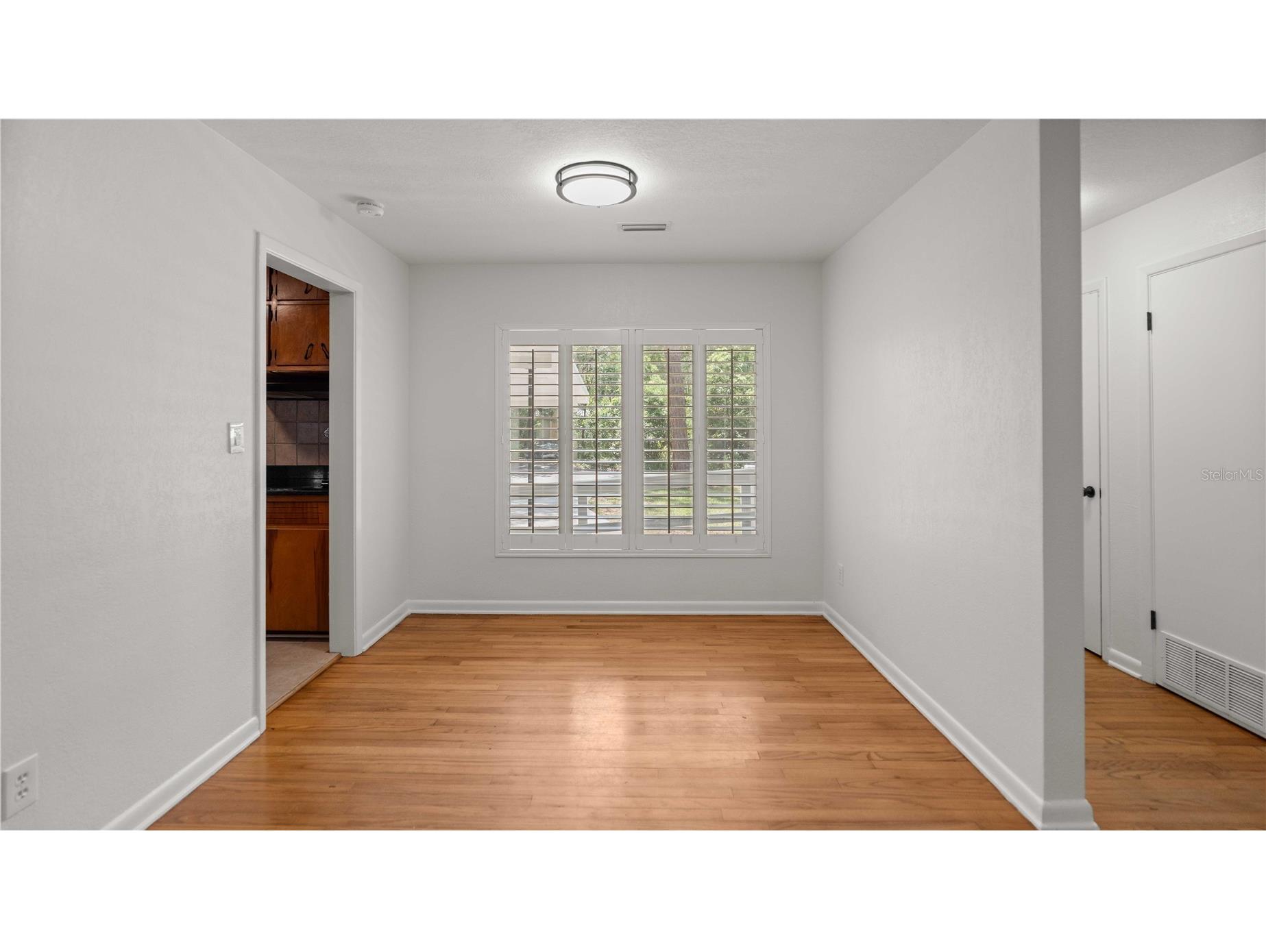 2620 NW 11th Avenue Gainesville FL 32605 TB8501875 image12