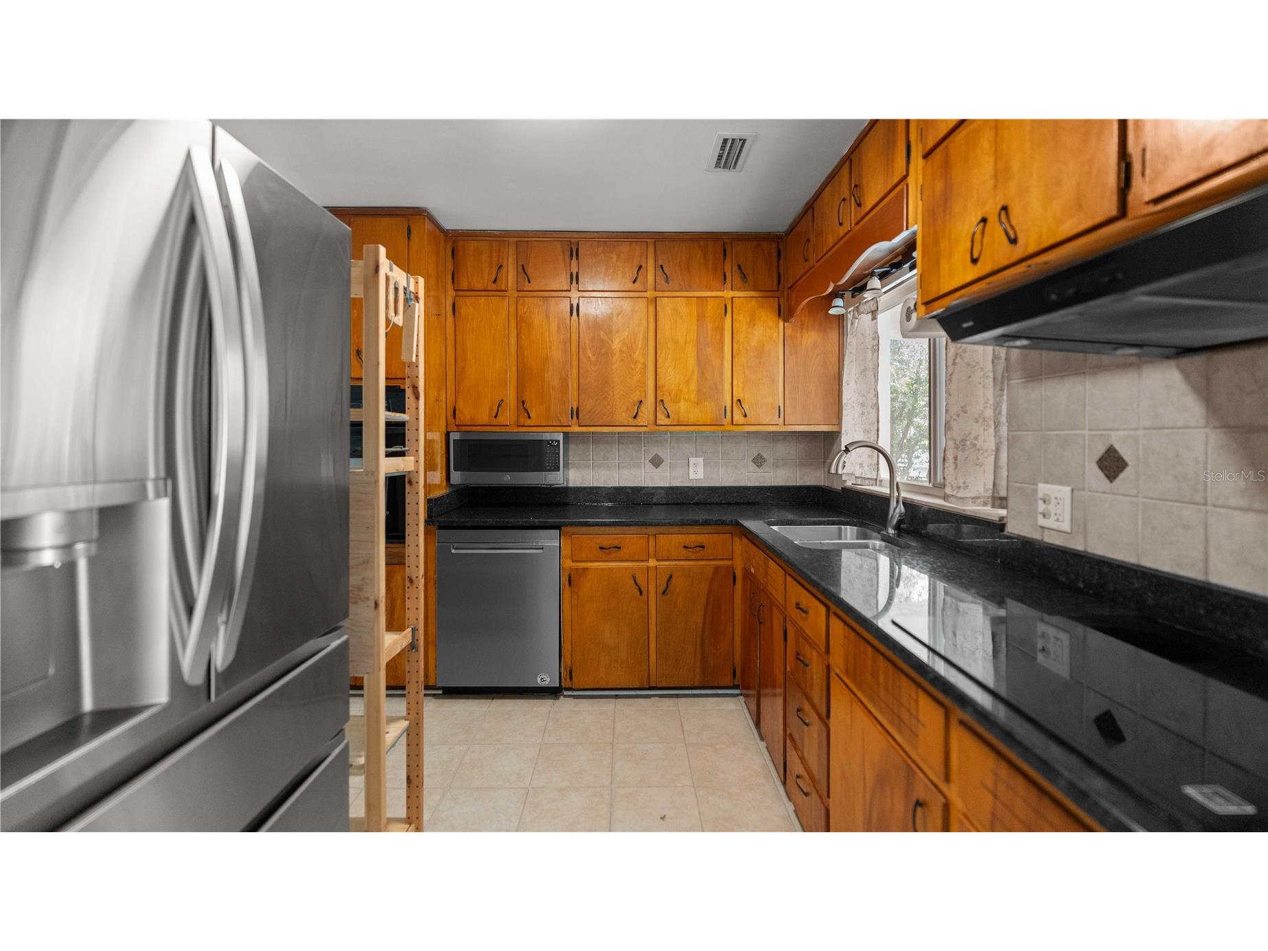 2620 NW 11th Avenue Gainesville FL 32605 TB8501875 image13