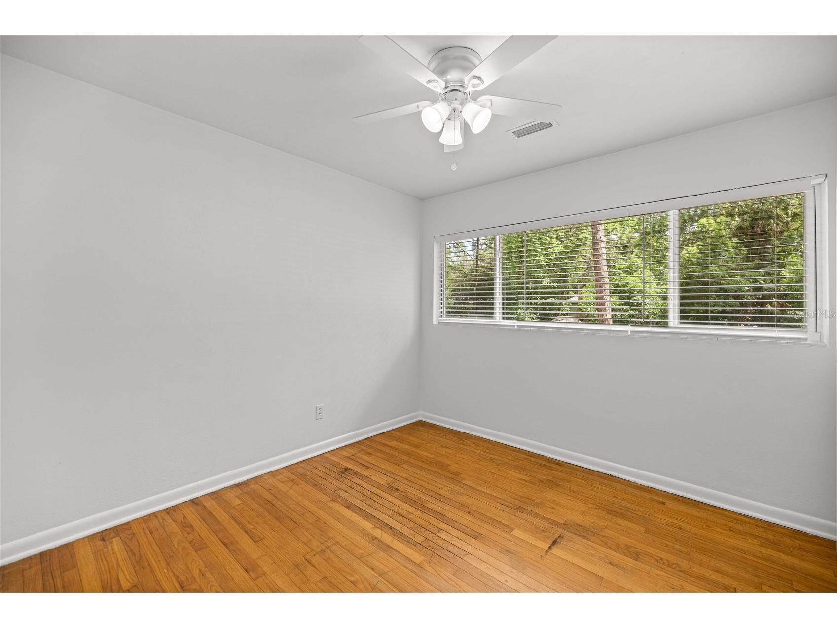 2620 NW 11th Avenue Gainesville FL 32605 TB8501875 image26