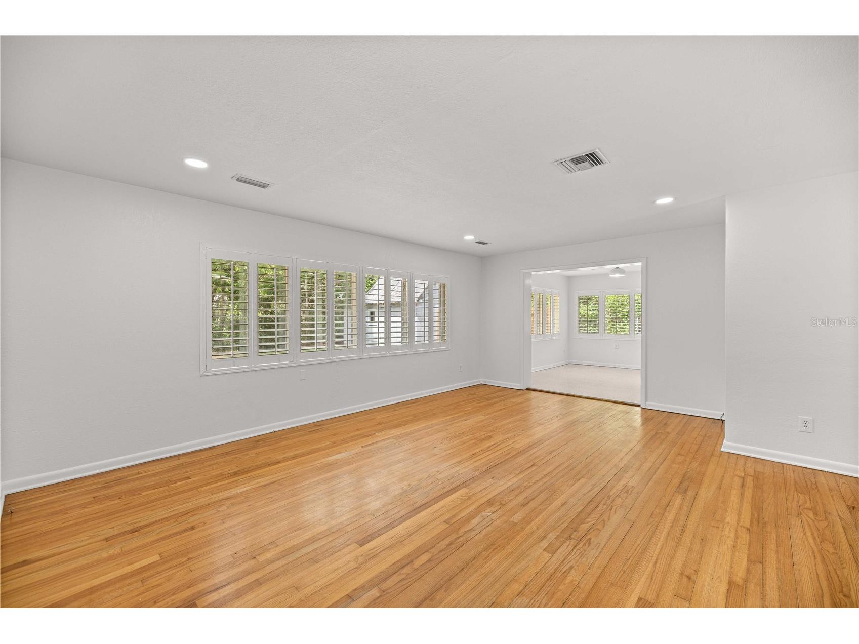 2620 NW 11th Avenue Gainesville FL 32605 TB8501875 image6