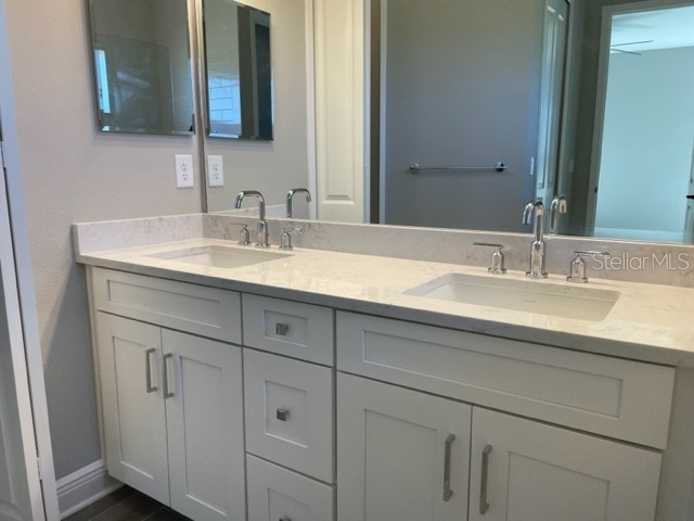 2620 Star Apple Way Sarasota FL 34240 A4695010 image13