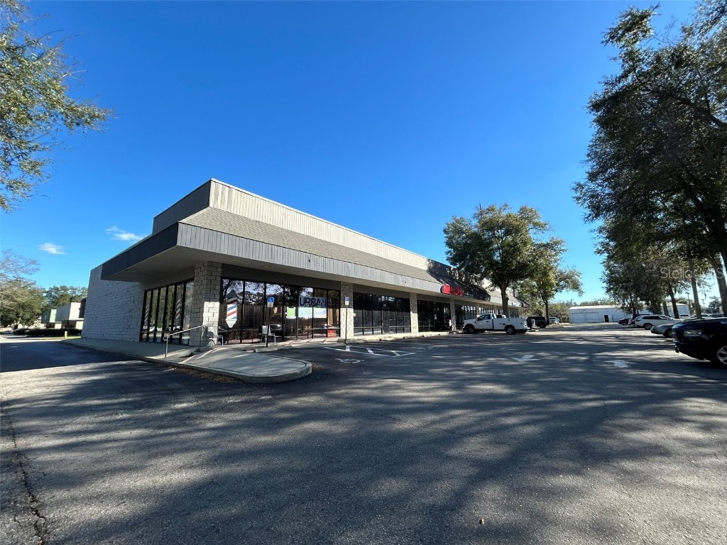 2620 SW 17th Road #200 Ocala FL 34471 OM671868 image1