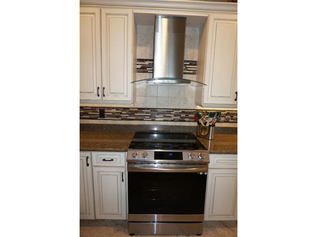 2620 Tarpon Cove Drive #311 Punta Gorda FL 33950 C7500095 image17