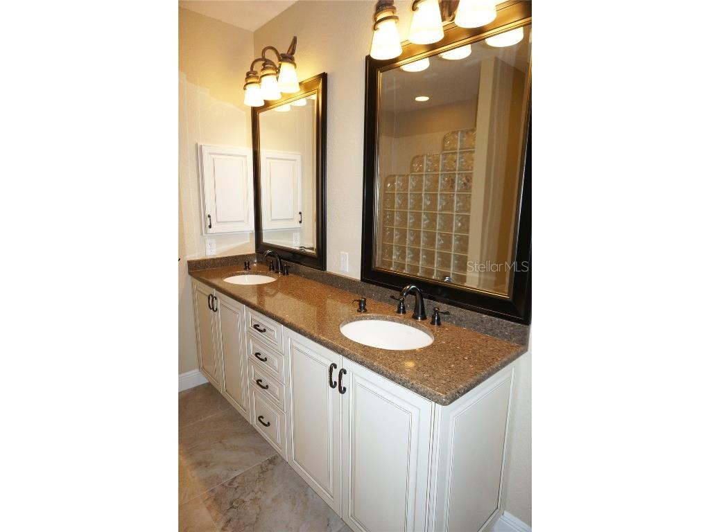 2620 Tarpon Cove Drive #311 Punta Gorda FL 33950 C7500095 image27