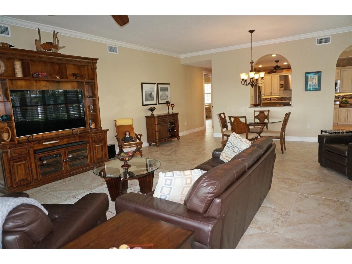 2620 Tarpon Cove Drive #311 Punta Gorda FL 33950 C7500095 image5