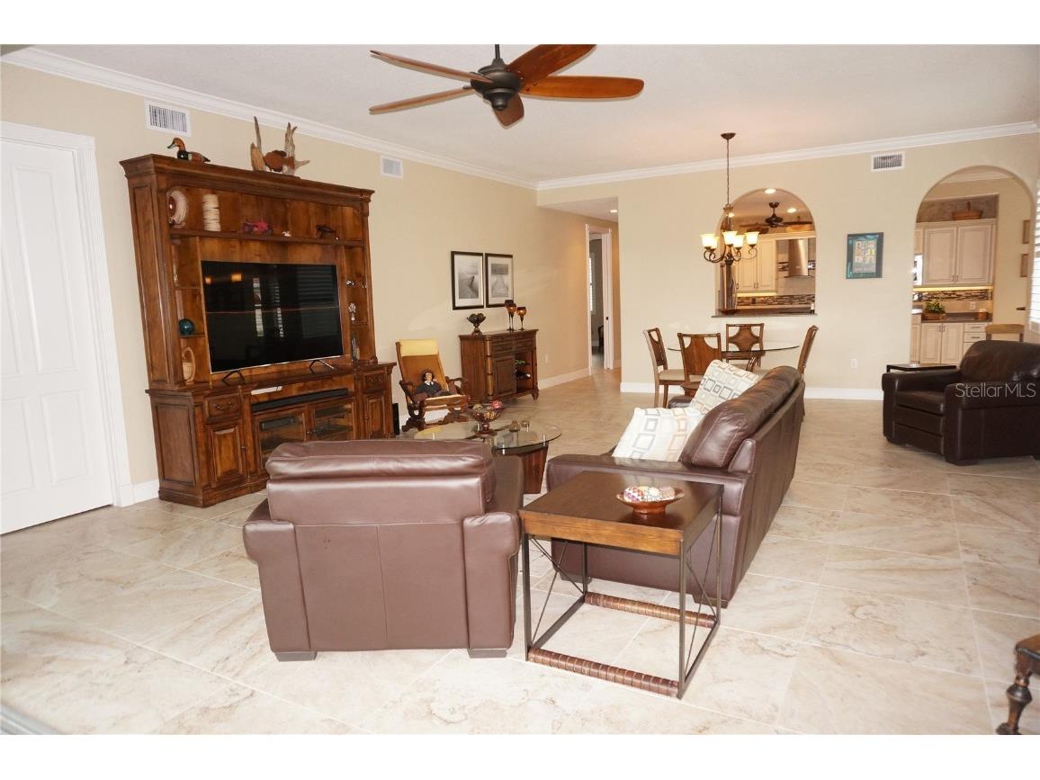 2620 Tarpon Cove Drive #311 Punta Gorda FL 33950 C7500095 image9