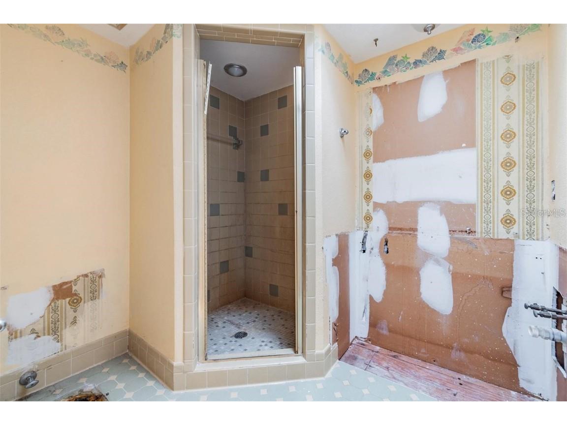 2620 Trent Road Palm Harbor FL 34684 - CANAL TO LAKE TARPON TB8413075 image16