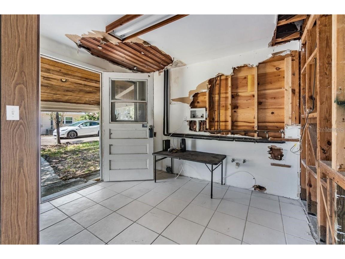 2620 Trent Road Palm Harbor FL 34684 - CANAL TO LAKE TARPON TB8413075 image2