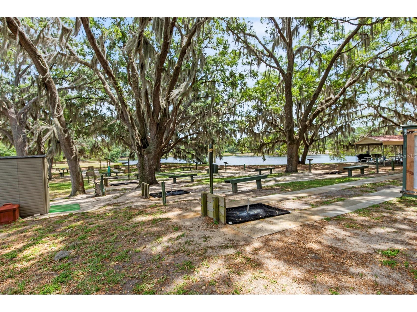 26209 Newcombe Circle Leesburg FL 34748 G5104476 image35