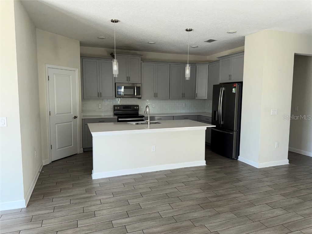 2621 Camden Park Loop Davenport FL 33837 S5137094 image4