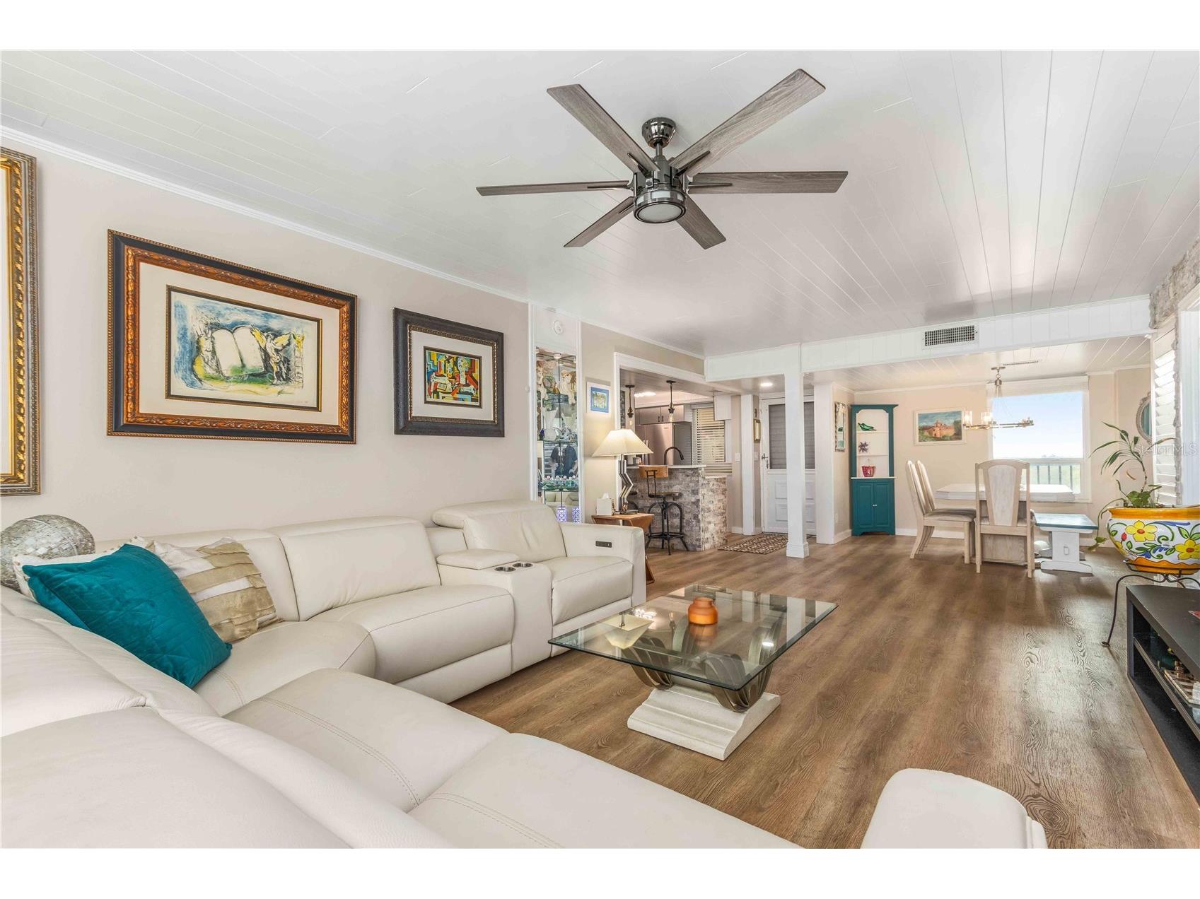 2621 Cove Cay Drive #1003 Clearwater FL 33760 TB8479849 image10