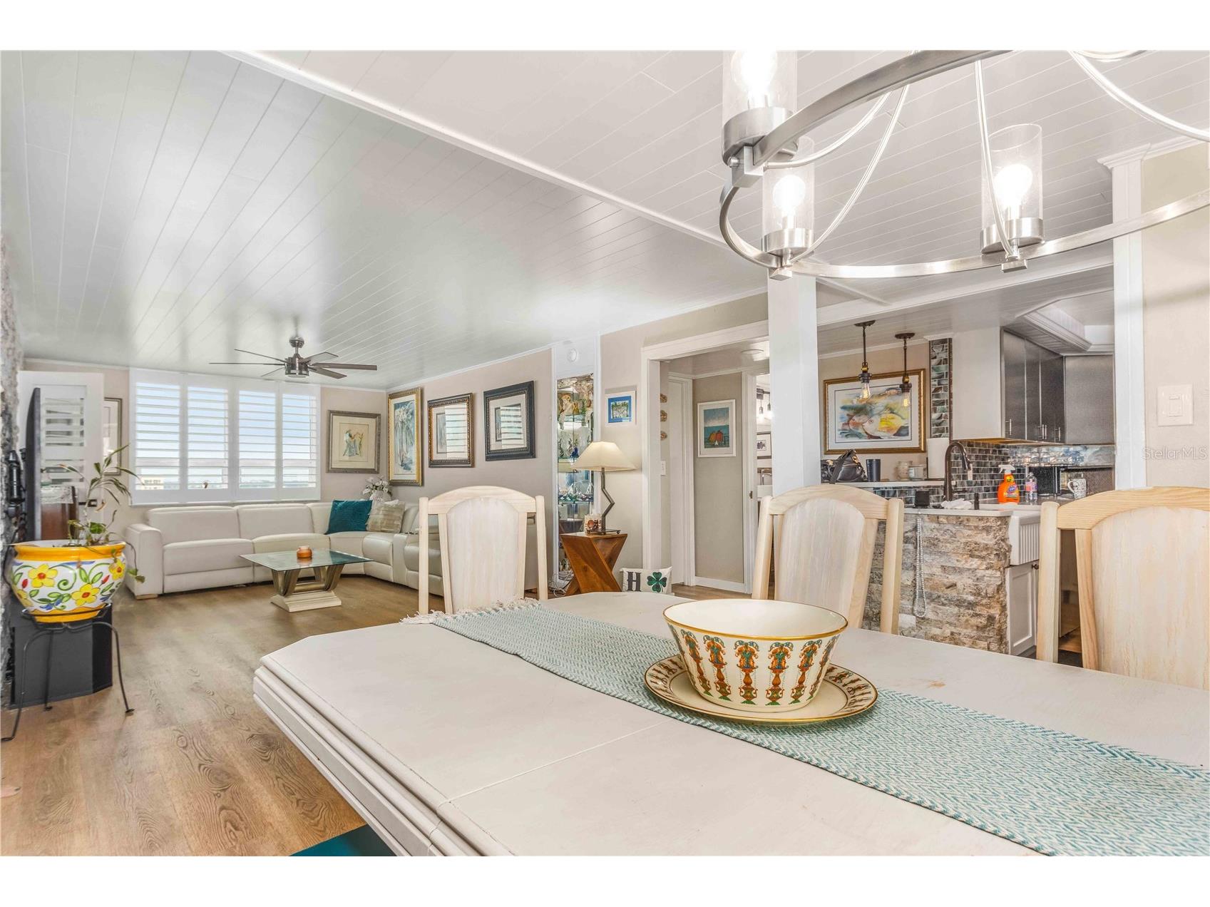 2621 Cove Cay Drive #1003 Clearwater FL 33760 TB8479849 image13
